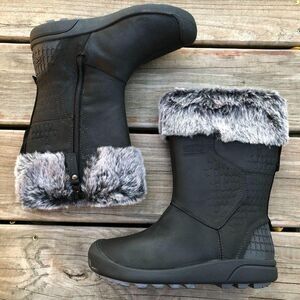 KEEN Fremont Zip Waterproof Faux Fur Winter Boot New with the Box